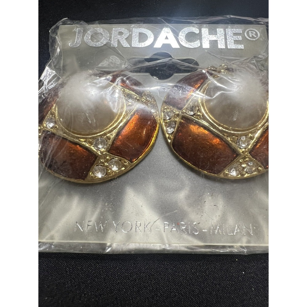 VINTAGE  JORDACHE CLIP ON EARRINGS White Pearl/diamonds Gold/Red NEW‎